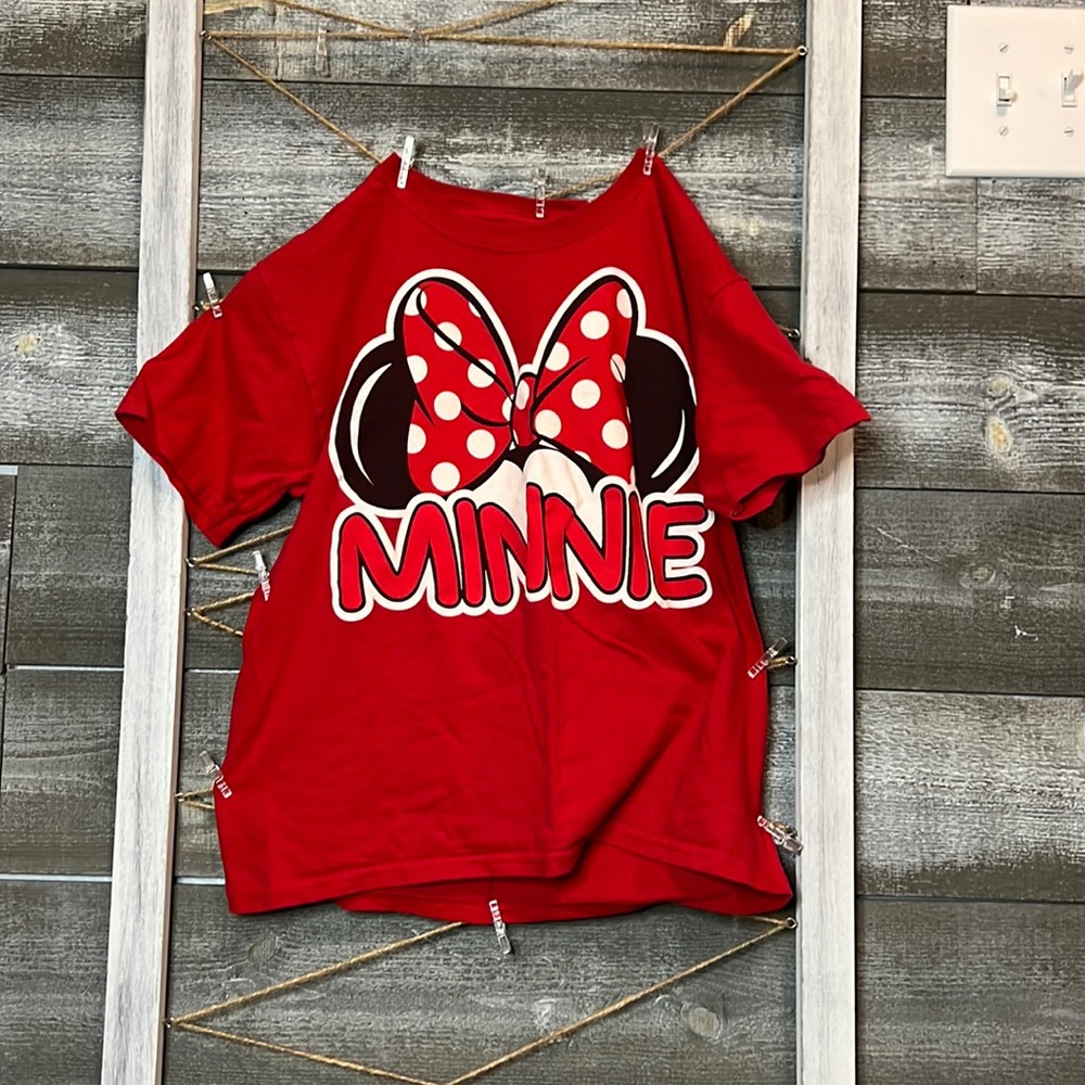 Minnie shirt great for kids!